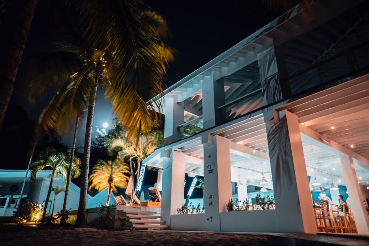 Luna Beach Luxury Boutique Beach Front Resort Jobs Bight Eksteriør bilde