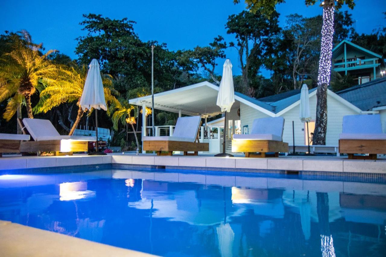 Luna Beach Luxury Boutique Beach Front Resort Jobs Bight Eksteriør bilde