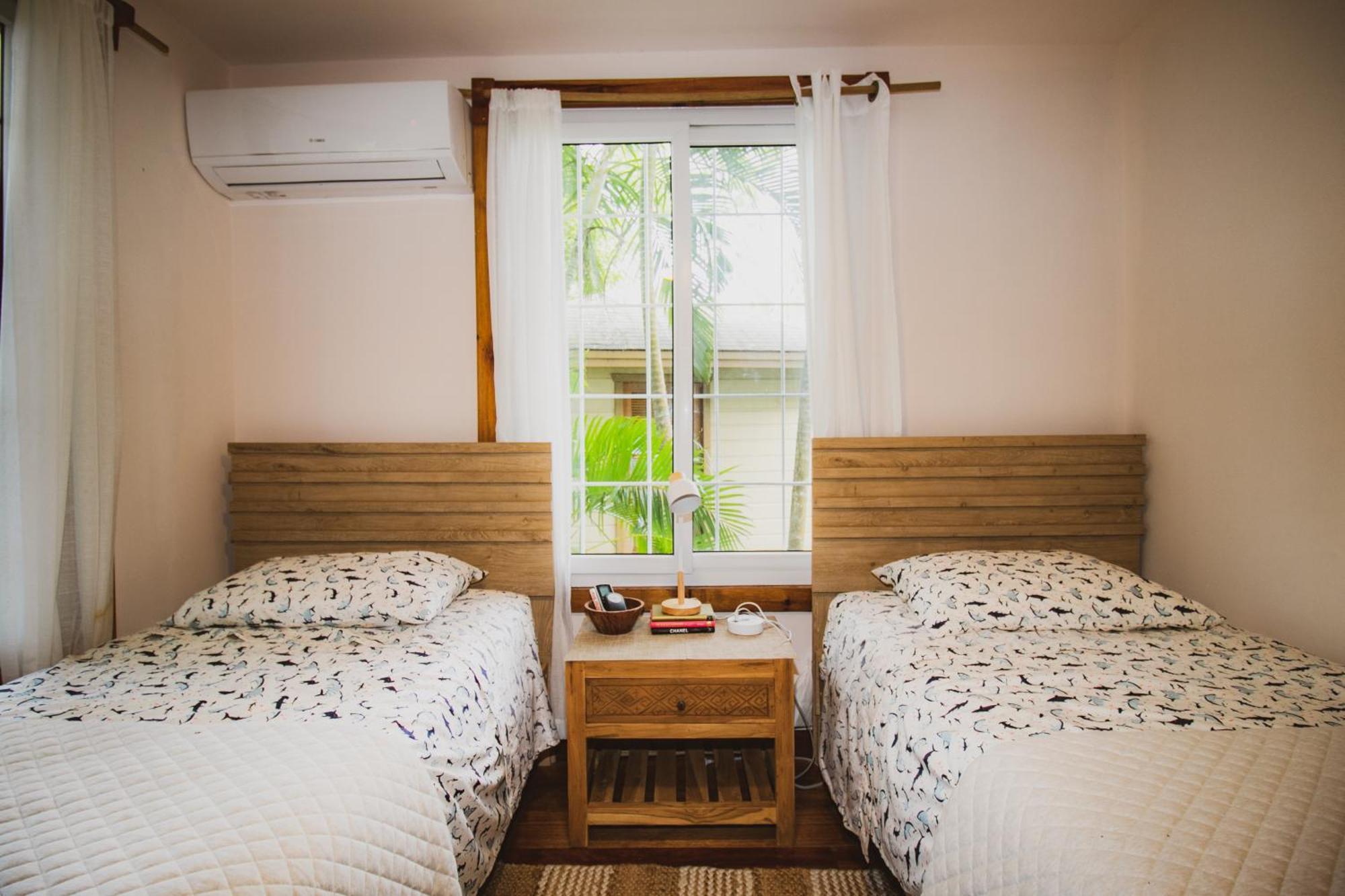 Luna Beach Luxury Boutique Beach Front Resort Jobs Bight Eksteriør bilde