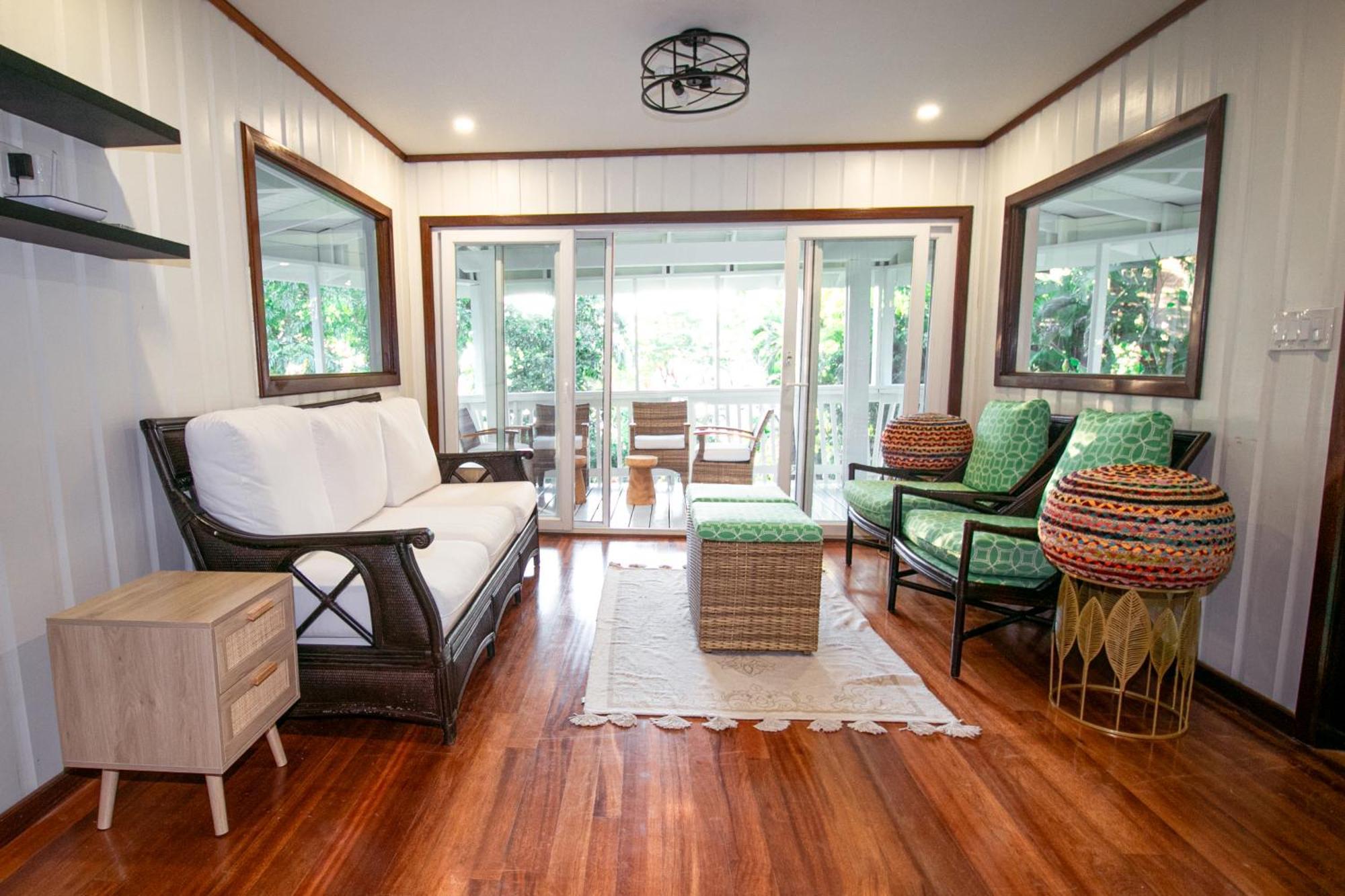 Luna Beach Luxury Boutique Beach Front Resort Jobs Bight Eksteriør bilde
