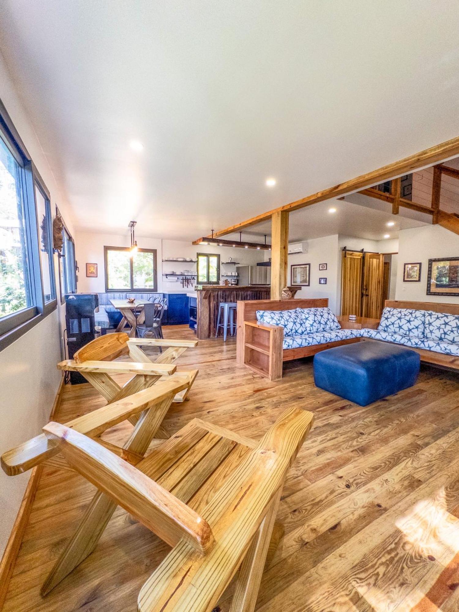 Luna Beach Luxury Boutique Beach Front Resort Jobs Bight Eksteriør bilde